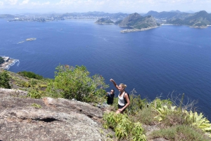 Rio de Janeiro: Sugar Loaf Mountain Hiking Tour