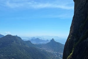 Rio de Janeiro: Pedra da Gávea - guided hike with best views