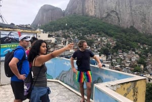 Rocinha Favela Guide Tour (with transportation)