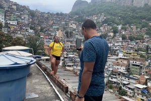 Rocinha Favela Guide Tour (with transportation)