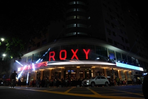 Rio: Dinner and Show Aquele Abraço Roxy Dinner Show
