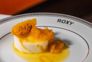 Rio: Dinner and Show Aquele Abraço Roxy Dinner Show