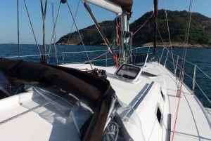 Sail on a private sailboat in Rio de Janeiro