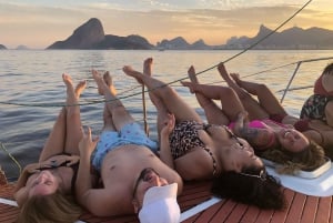 Sailboat in Rio de Janeiro, with open bar and snacks