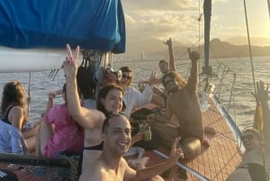 Sailboat in Rio de Janeiro, with open bar and snacks