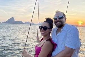 Sailboat in Rio de Janeiro, with open bar and snacks
