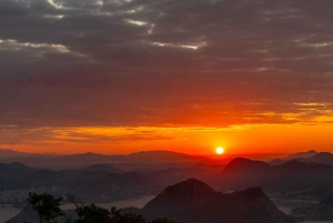 Rio: Sugarloaf Mountain Sunrise with Breakfast & Transfer