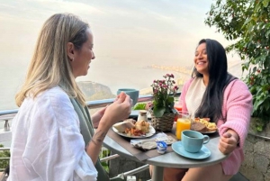 Rio: Sugarloaf Mountain Sunrise with Breakfast & Transfer