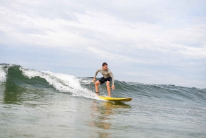 Surf lessons: in Arpoador in Ipanema.