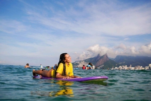 Surf lessons: in Arpoador in Ipanema.
