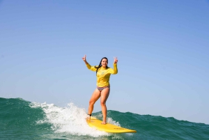 Surf lessons: in Arpoador in Ipanema.