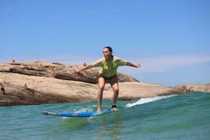 Surf lessons: in Arpoador in Ipanema.
