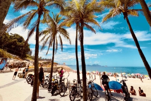 Surf lessons: in Arpoador in Ipanema.