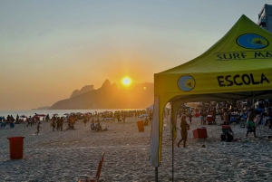 Surf lessons: in Arpoador in Ipanema.