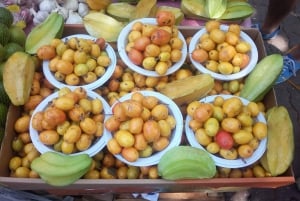 Inside Rio’s Markets: Taste 15+ Exotic Fruits with a Guide