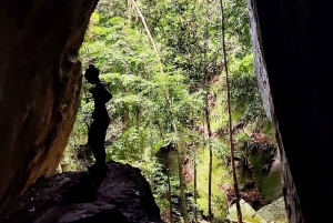 Tijuca Forest´s hike: caves, waterfalls and great views