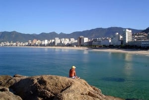 Tour Arpoador Sunset: Walk Copacabana Beach & Sunset Views