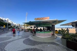 Tour Arpoador Sunset: Walk Copacabana Beach & Sunset Views