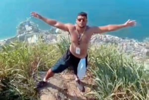Tour on the Two Brothers Trail in Vidigal