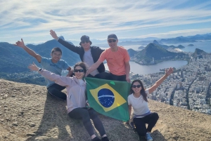Tour on the Two Brothers Trail in Vidigal