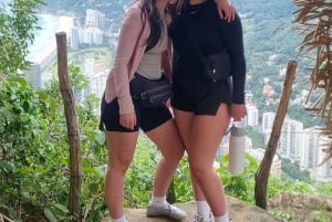 Tour on the Two Brothers Trail in Vidigal