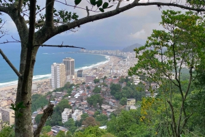 Rio: Favela Tour Imersion in Babilônia and Chapéu Mangueira