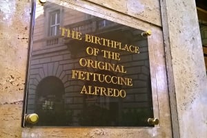 ローマのレストラン「アルフレド アッラ スクローファ」：スターのように食べる