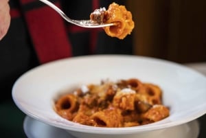 ローマのレストラン「アルフレド アッラ スクローファ」：スターのように食べる