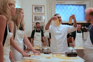 ローマのレストラン「アルフレド アッラ スクローファ」：スターのように食べる