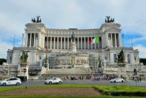 Alternative Walking Tour of Rome's City Center & Hidden Gems