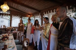 Ancient Roman Fare: Home=Dining in Rome
