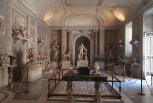 Rome: Full Day Tour Colosseum and Vatican Museums with lunch