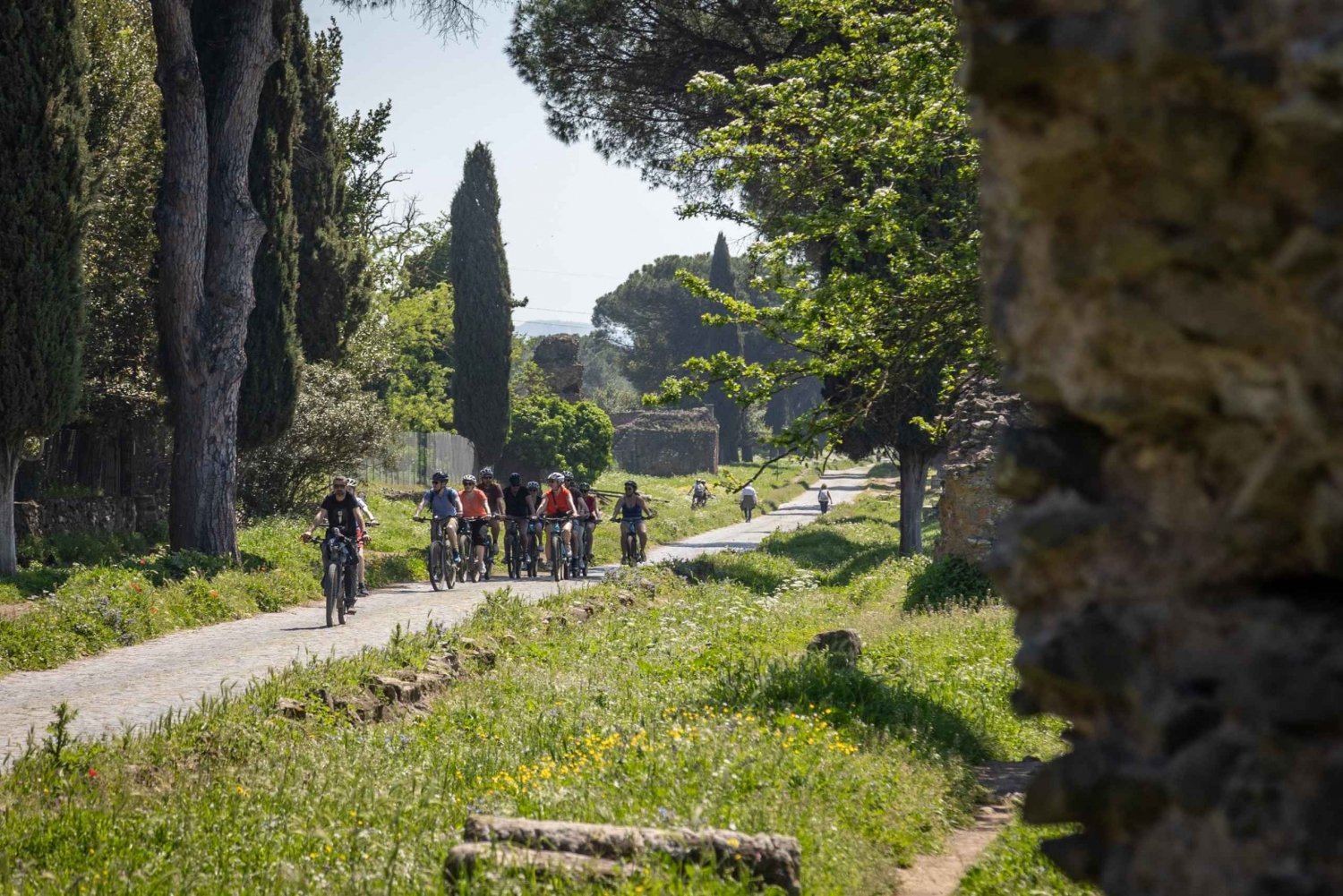 Appian Way e-Bike: Catacombs, Aqueducts & Water Market Lunch