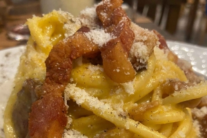 Rome: Authentic Roman Restaurant Dining Experience & Wine