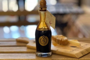 Rome: Authentic Roman Restaurant Dining Experience & Wine