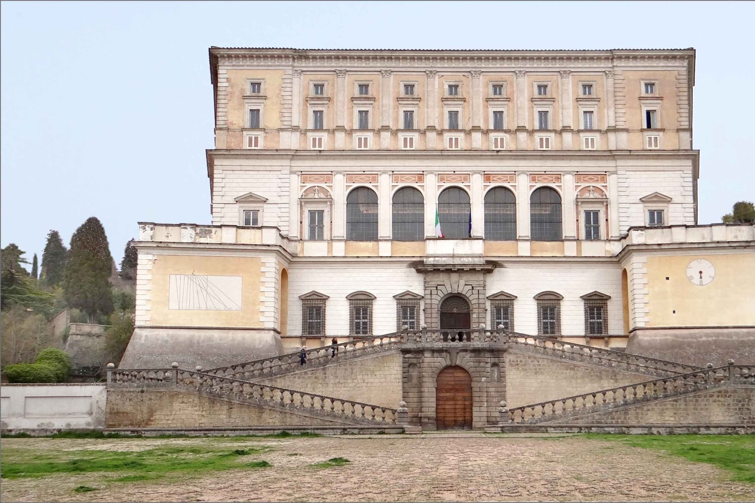 Caprarola: Privat guidet tur i Palazzo Farnese med adgang