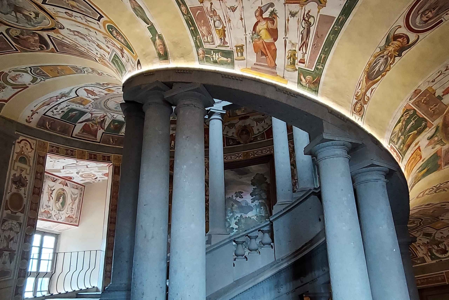 Caprarola: Privat guidet tur i Palazzo Farnese med adgang