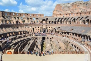 Arena Adventure: Colosseum, Roman Forum, and Palatine Hill