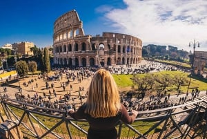 Arena Adventure: Colosseum, Roman Forum, and Palatine Hill