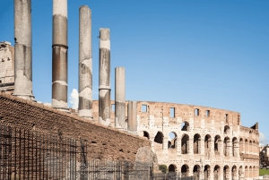 Koloseum: Gladiator's Gate & Arena Floor Experience