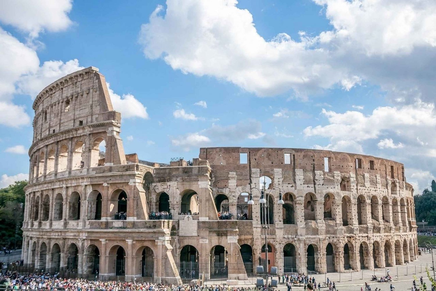 Colosseum, Roman Forum, Palatine Hill Tour with Arena option