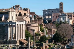 Rome: Colosseum, Forum, & Palatine with Audio Guide & Gelato