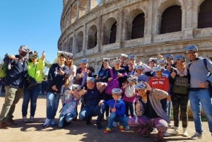 Rome: Colosseum Access and Self-Guided Virtual Reality Tour