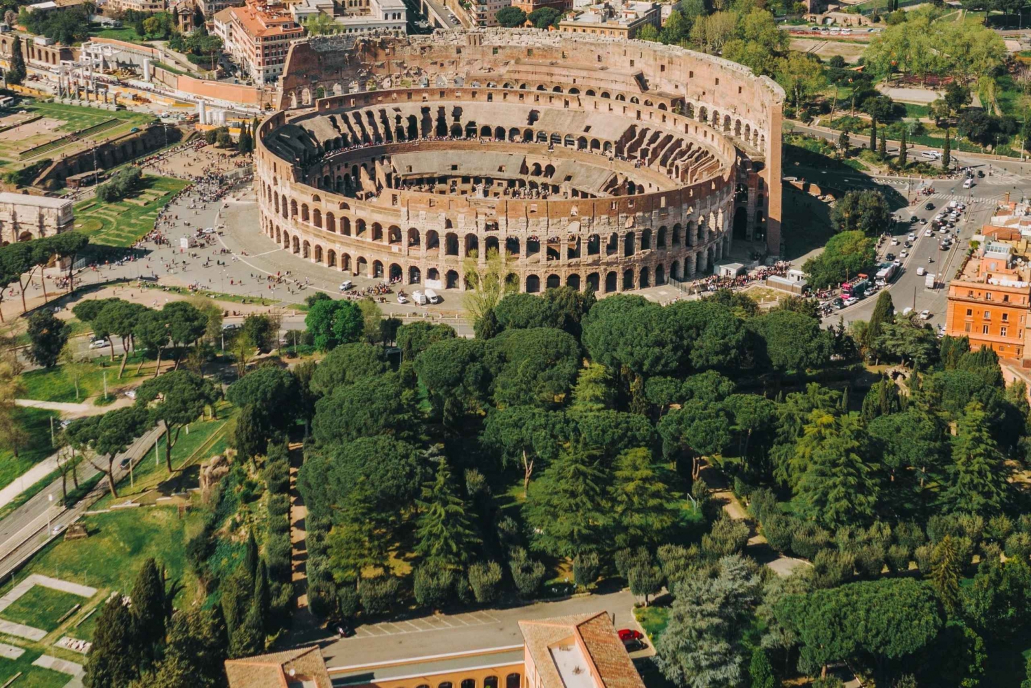 Colosseumin maanalainen ja antiikin Rooman opastettu kierros