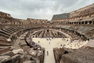 Colosseumin maanalainen ja antiikin Rooman opastettu kierros