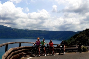EBike Roman Castles : Papal Palace & Lake (Train from Rome)