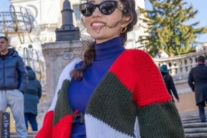 Enjoy your photos alone in Rome