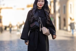 Enjoy your photos alone in Rome