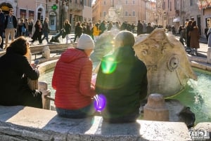Enjoy your photos alone in Rome
