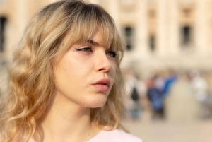 Enjoy your photos alone in Rome